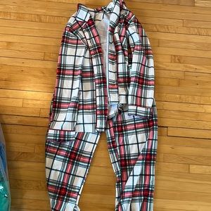 Wondership plaid flannel pajamas size 12